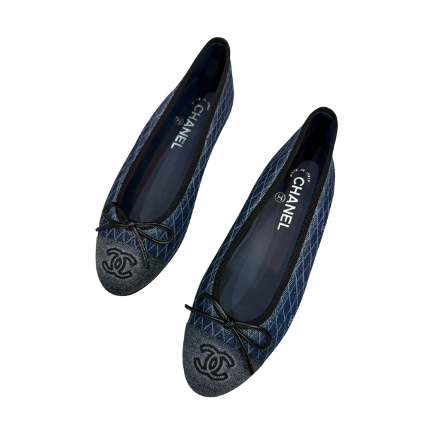 Cropped Faux leather Jacket