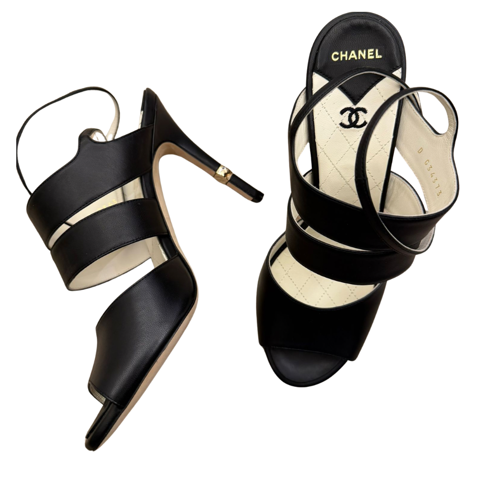 Cropped Faux leather Jacket