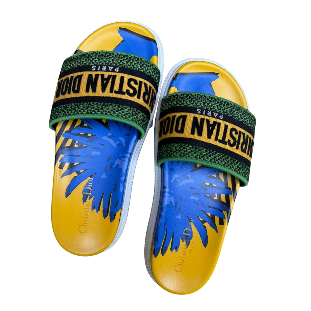 Cropped Faux leather Jacket