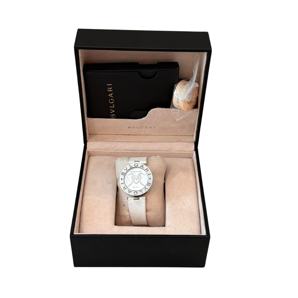 Cropped Faux leather Jacket